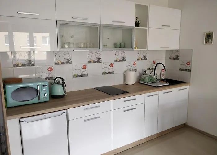 Lägenhet Lesna 8 Hel